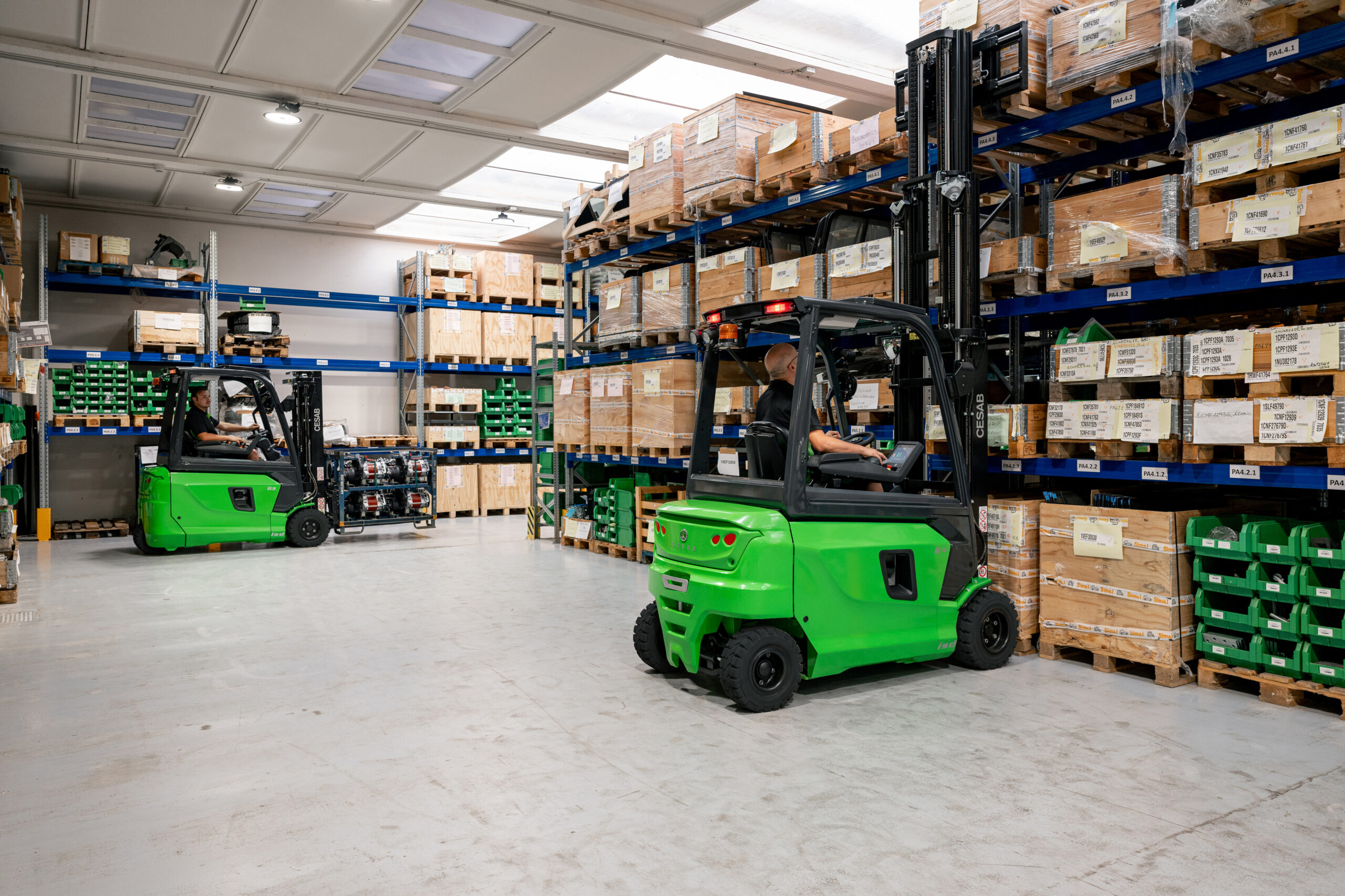 CESAB Material Handling Europe - Esra Intern Transport en Opslag is officieel dealer